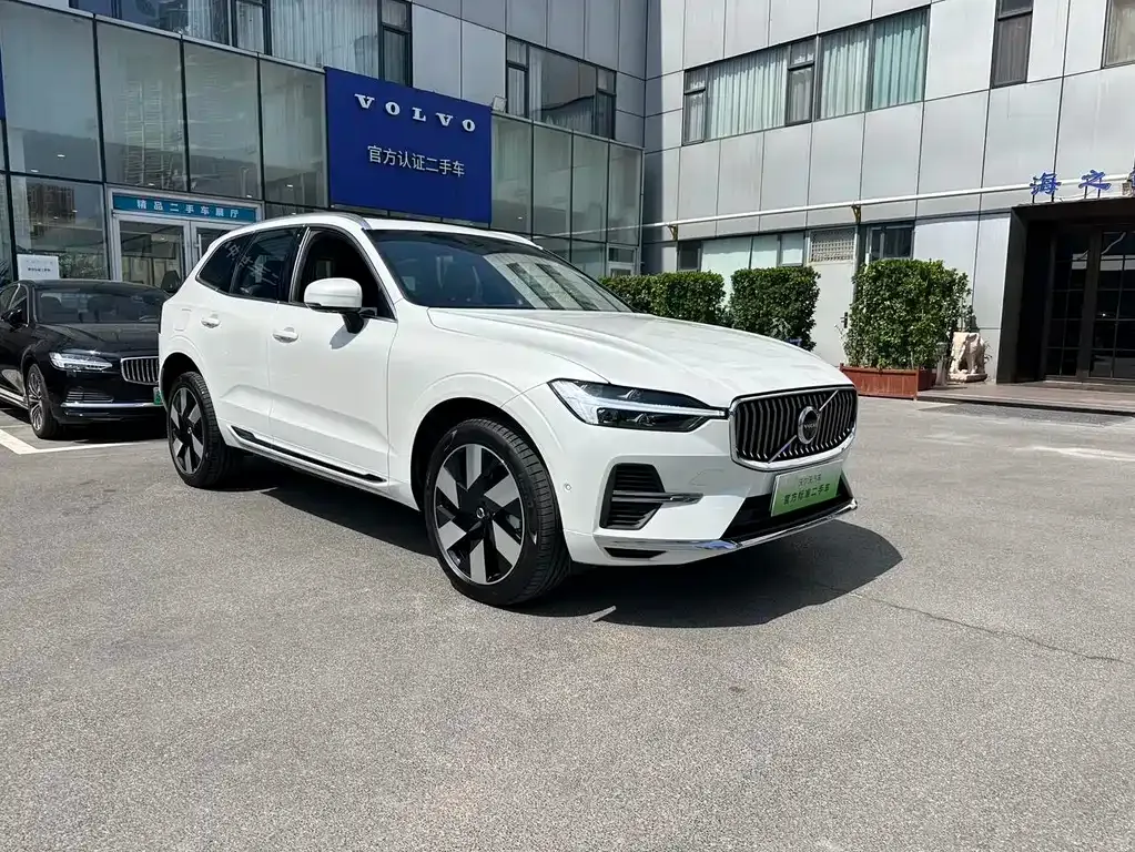 [object Object] XC60 PHEV 2024 из CN, фото 3