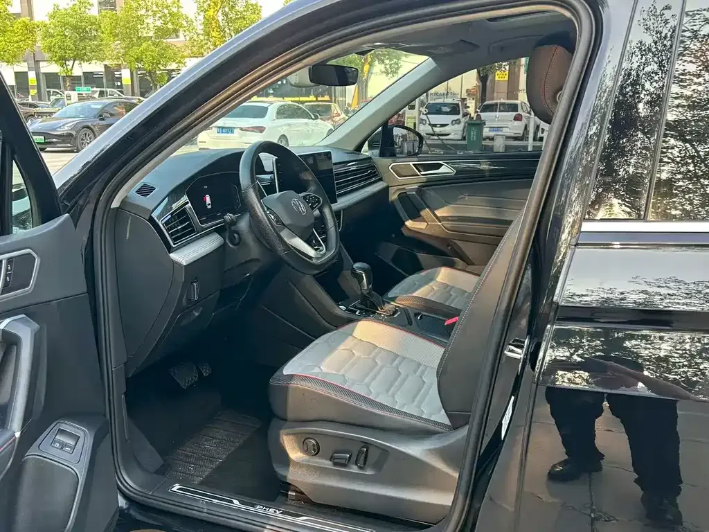 Volkswagen Tiguan L New Energy 2022 из CN, фото 9