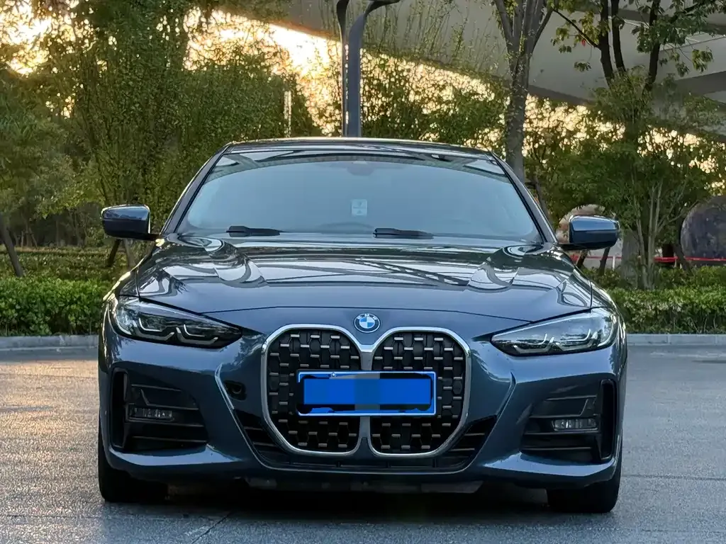 BMW 4 Series 2022 из CN, фото 2