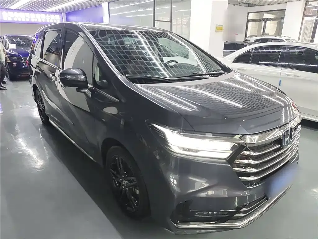 Honda Odyssey 2023 из CN, фото 4