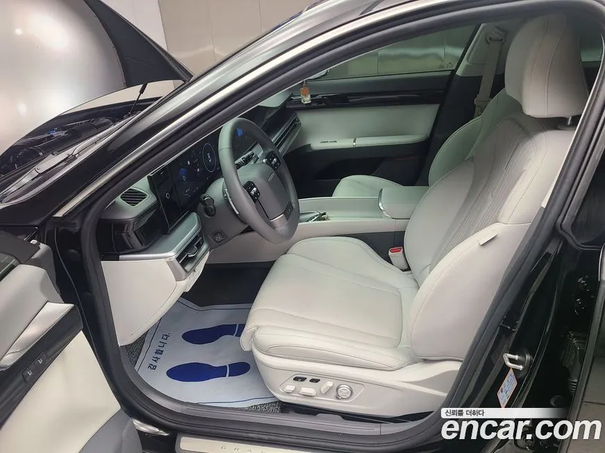 Hyundai Grandeur — фото 10