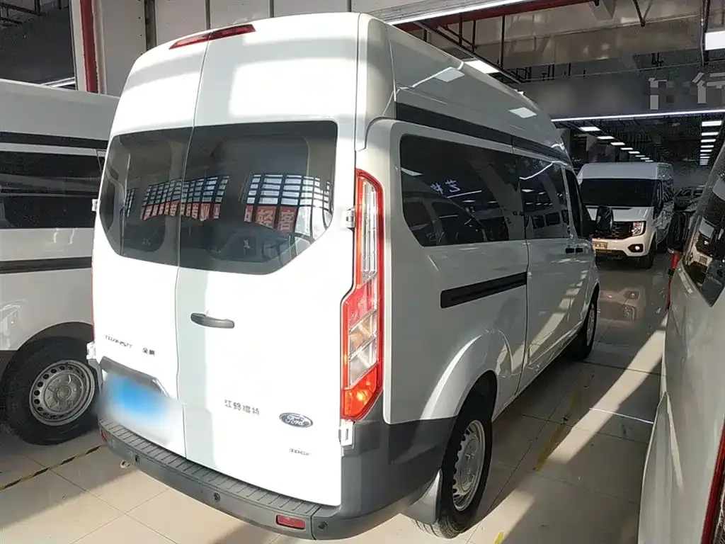 Ford Transit 2022 из CN, фото 7