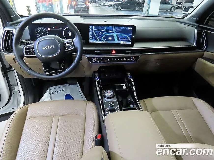 Kia Sorento — фото 10