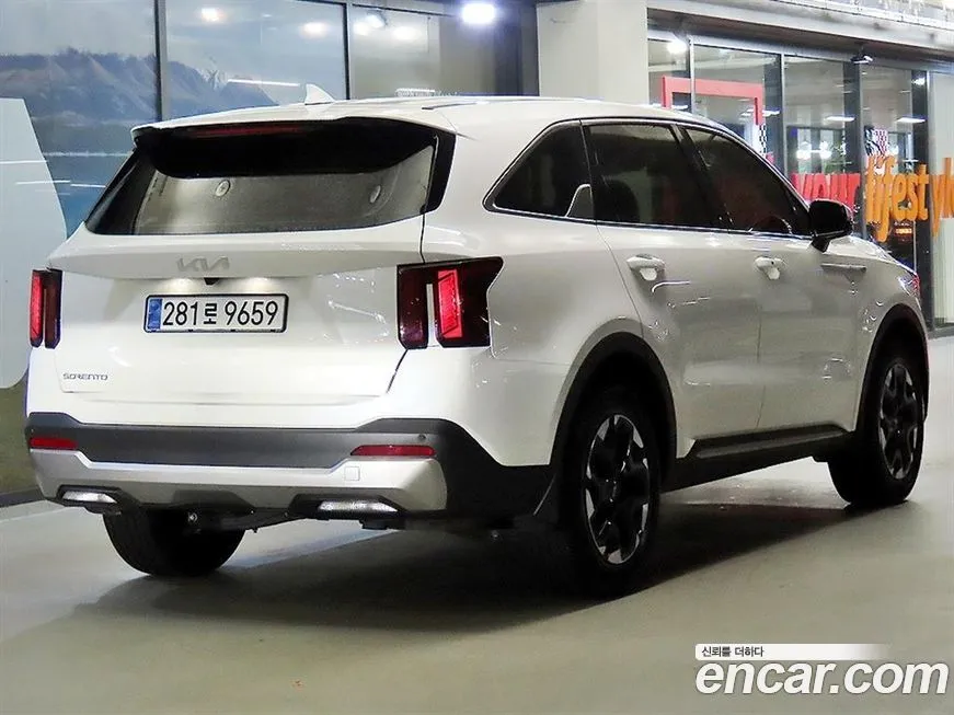 Kia Sorento — фото 4