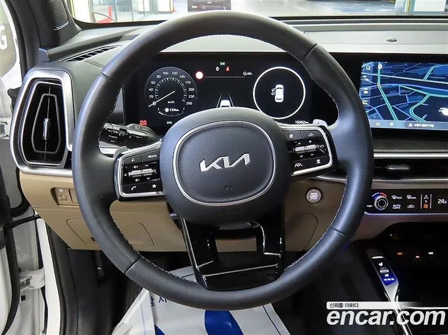 Kia Sorento — фото 8