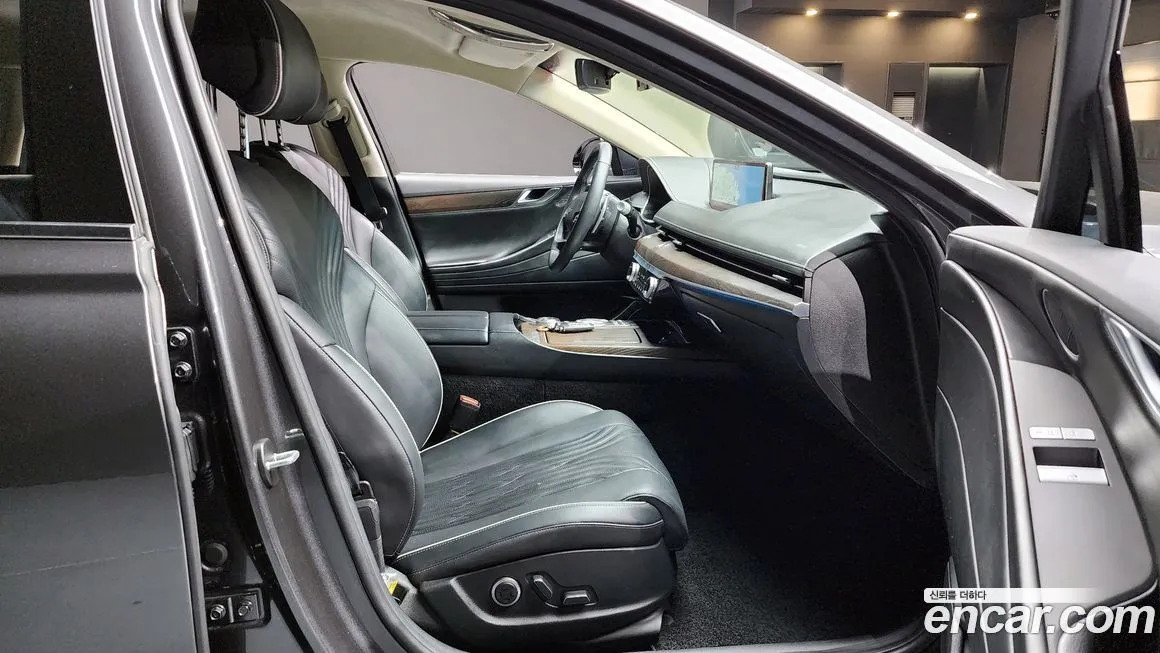 Genesis G80 — фото 10