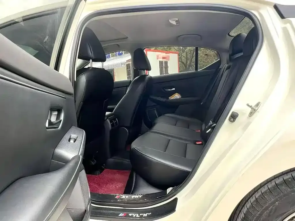 Nissan Sylphy 2022 из CN, фото 6