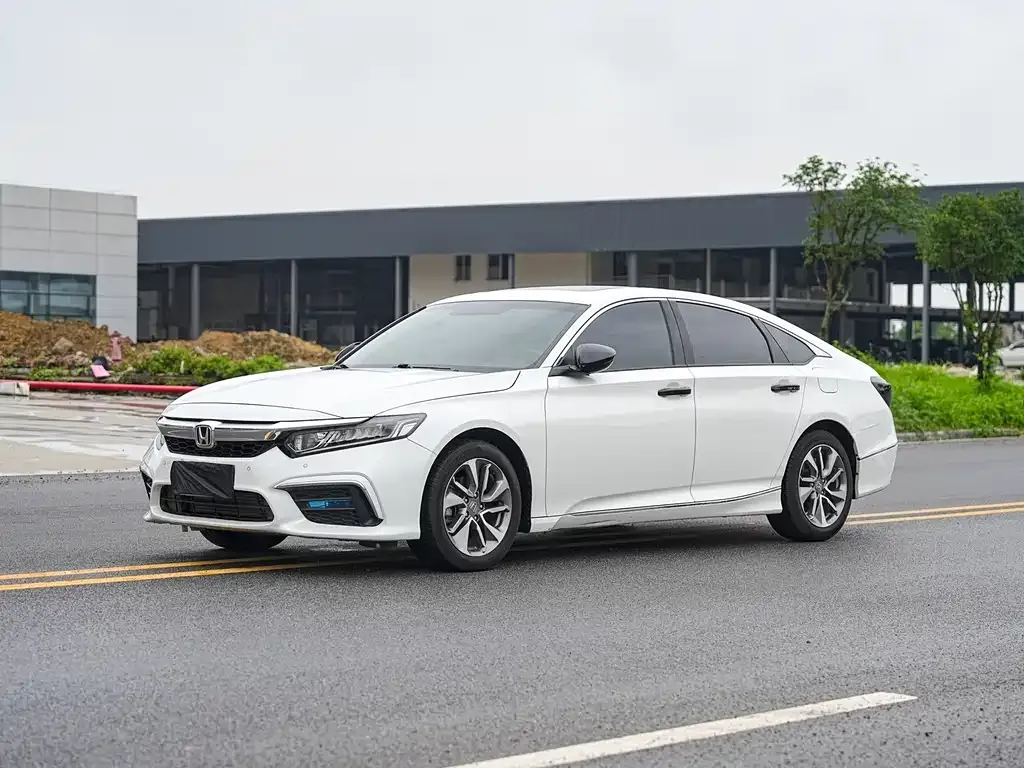 Honda Inspire 2021 из CN, фото 2