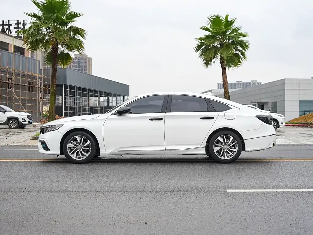Honda Inspire 2021 из CN, фото 7