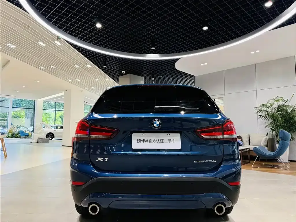 BMW X1 2022 из CN, фото 10