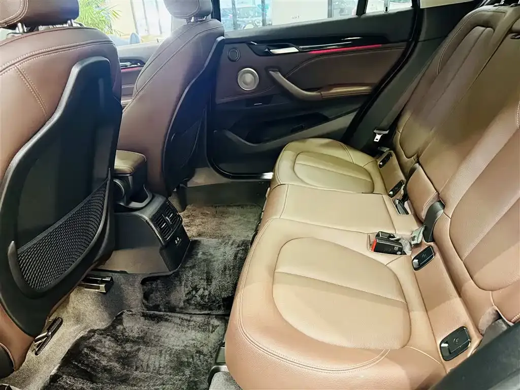 BMW X1 2022 из CN, фото 7