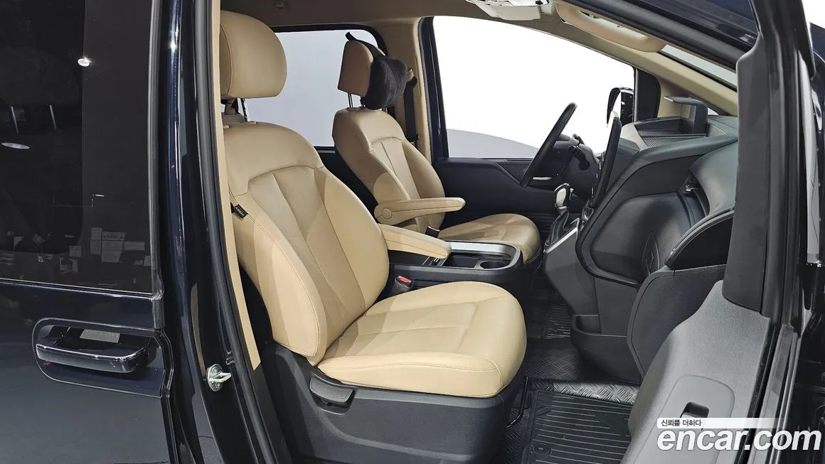 Hyundai Staria — фото 10