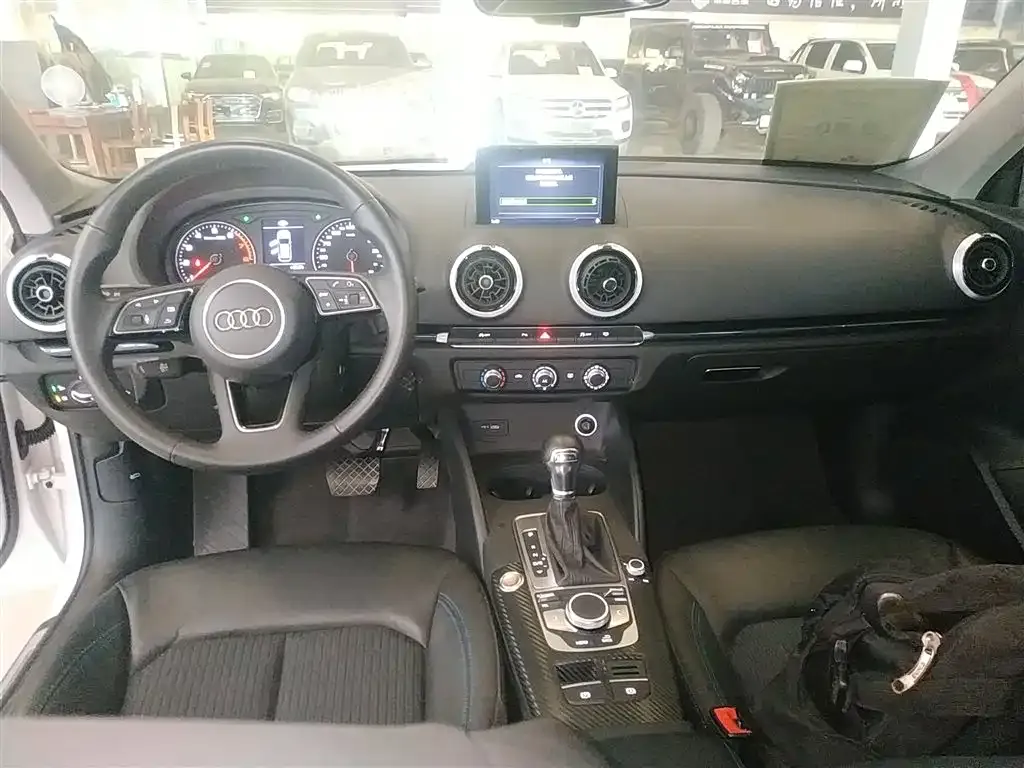 Audi A3 2021 из CN, фото 10