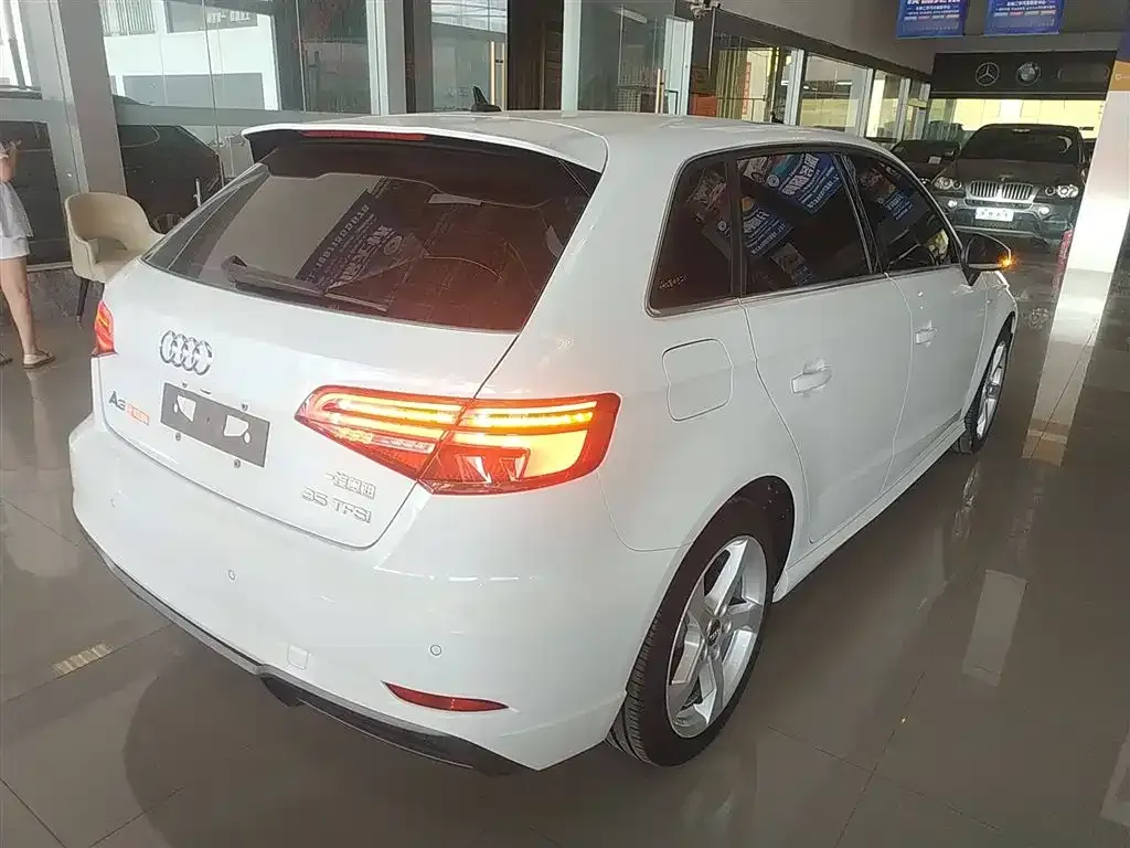 Audi A3 2021 из CN, фото 7