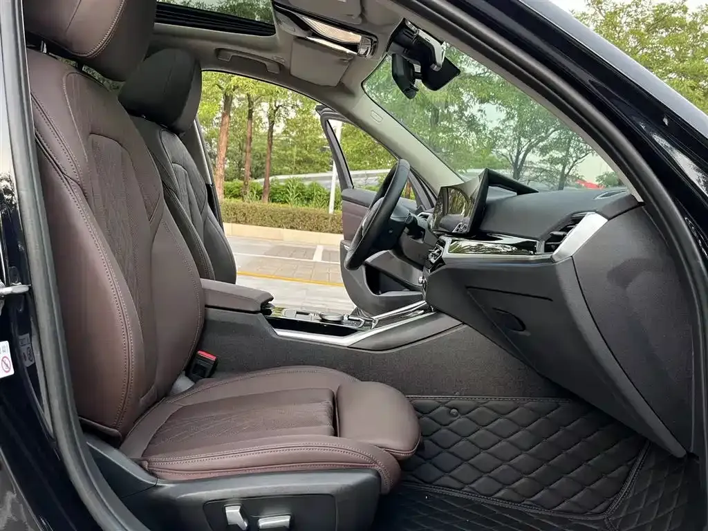 BMW i3 2024 из CN, фото 4