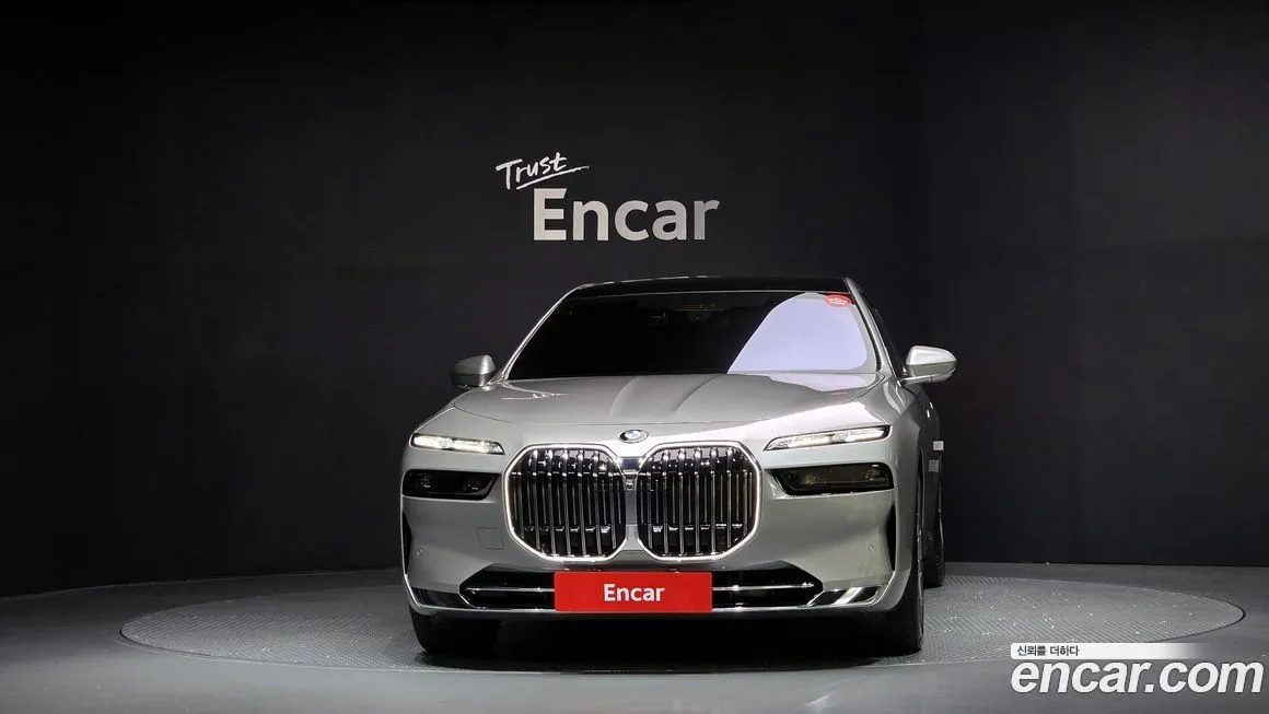 BMW 7-Series 2024 из KR, фото 3