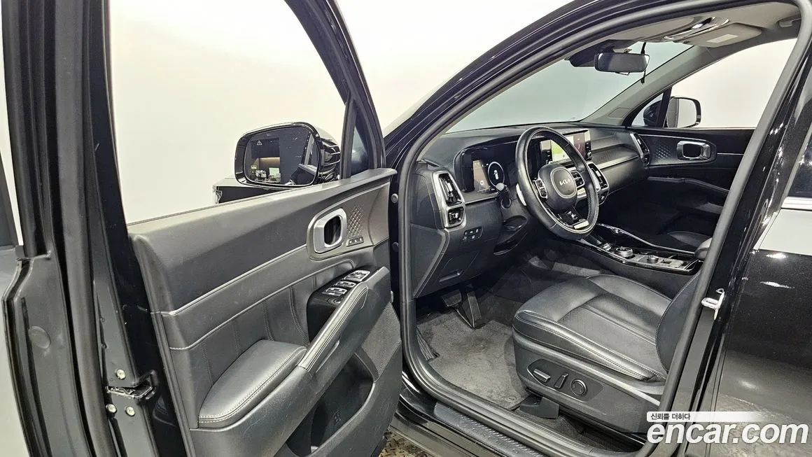 Kia Sorento — фото 10