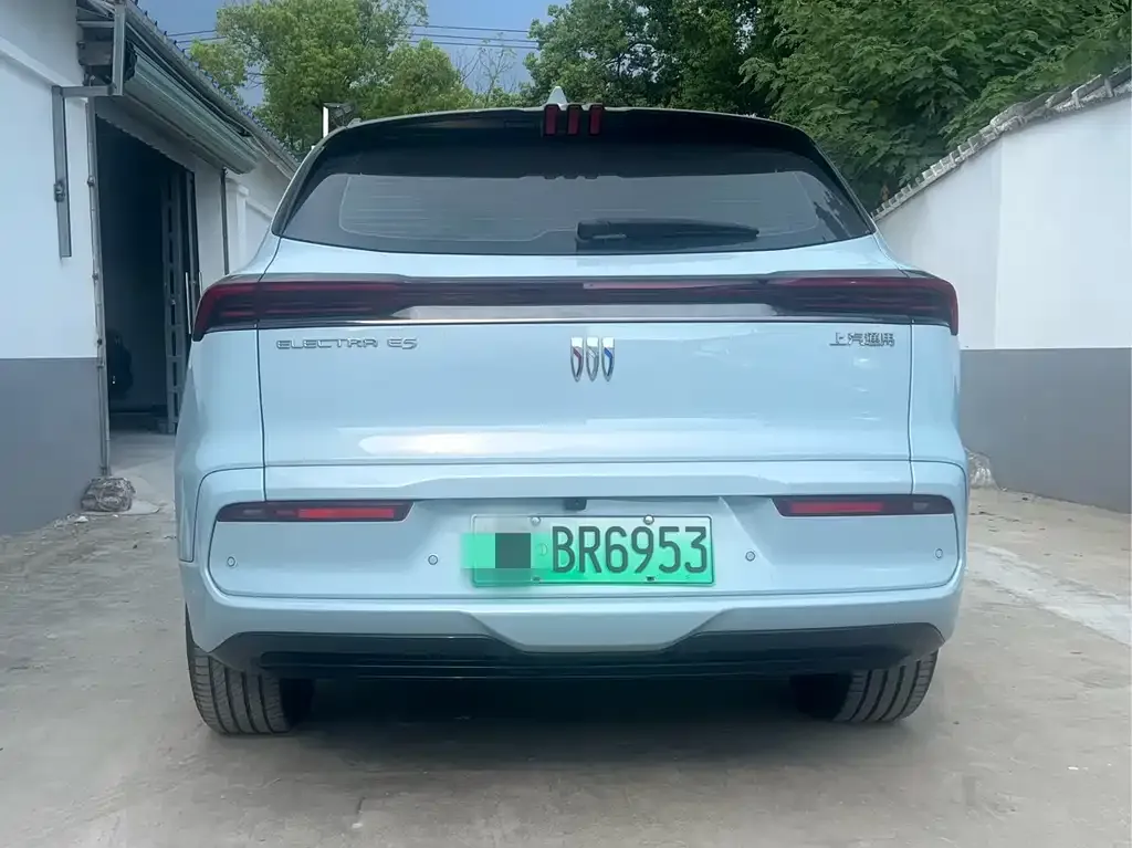 Buick E5 2025 из CN, фото 8