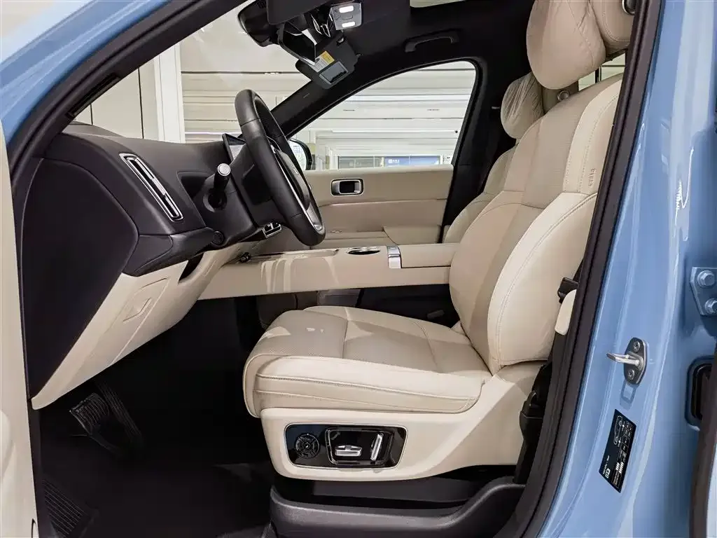 Li Auto L8 2024 из CN, фото 10