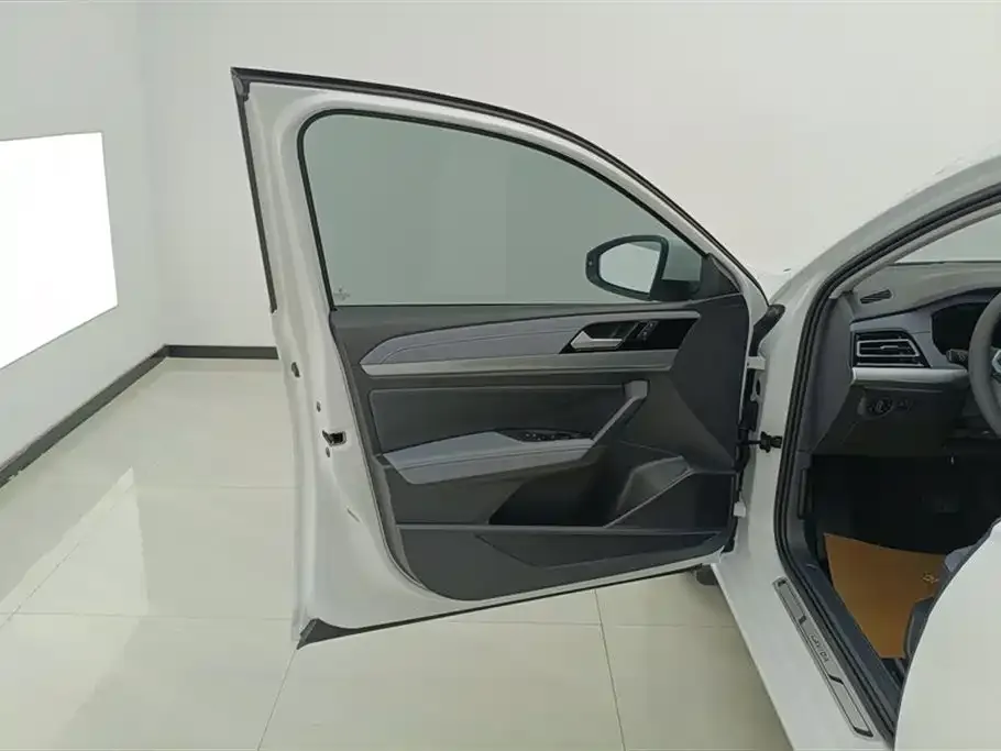 Volkswagen Lavida 2024 из CN, фото 7