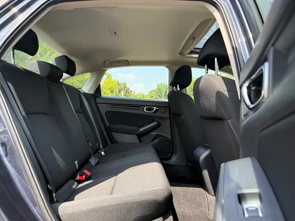 Honda Civic 2024 из CN, фото 7
