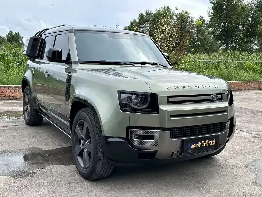 Land Rover Defender — фото 2