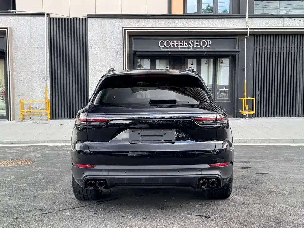 Porsche Cayenne Hybrid — фото 4