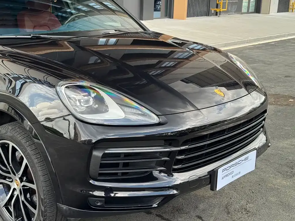 Porsche Cayenne Hybrid — фото 6