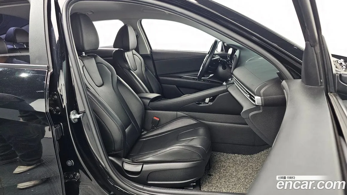 Hyundai AVANTE — фото 10