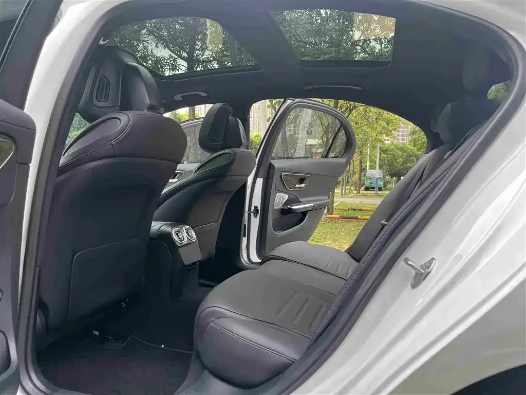 Mercedes-Benz C-Class 2023 из CN, фото 5