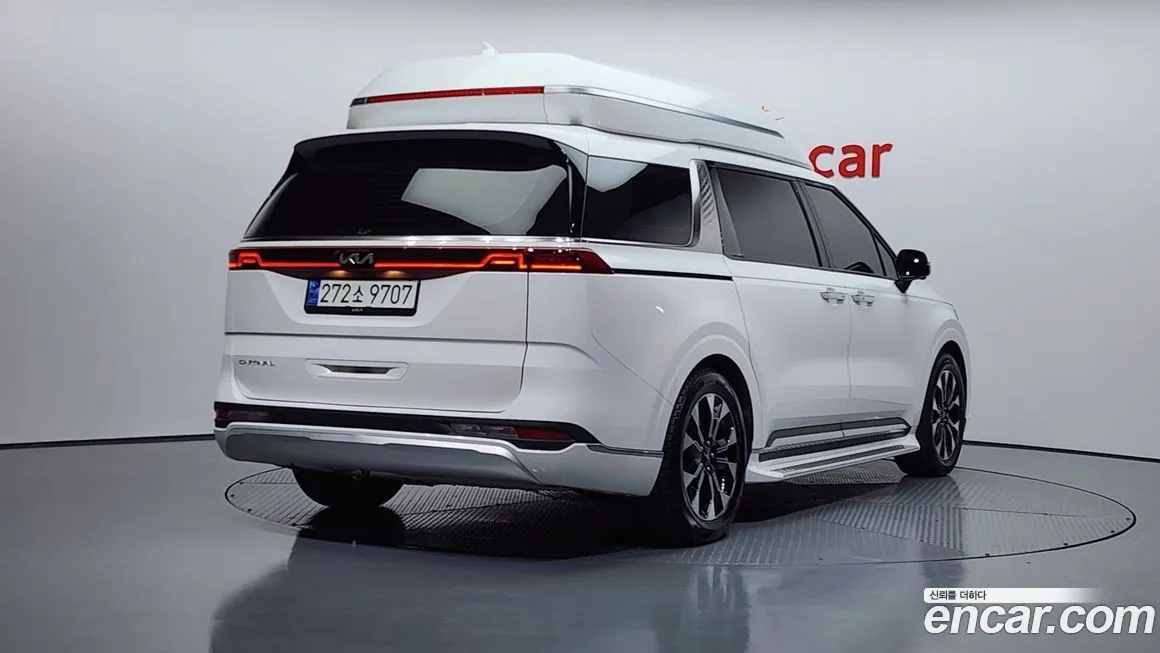 Kia Carnival — фото 2