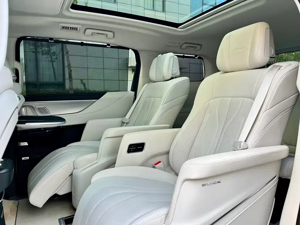 Buick GL8 Hybrid 2024 из CN, фото 8