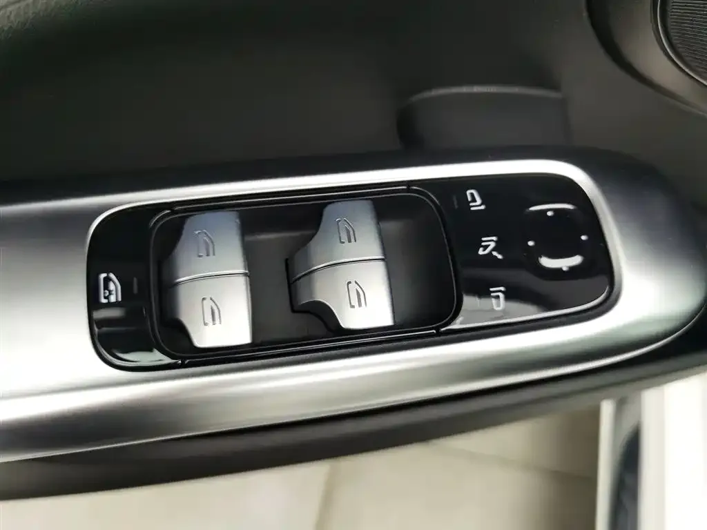 Mercedes-Benz C-Class 2023 из CN, фото 9