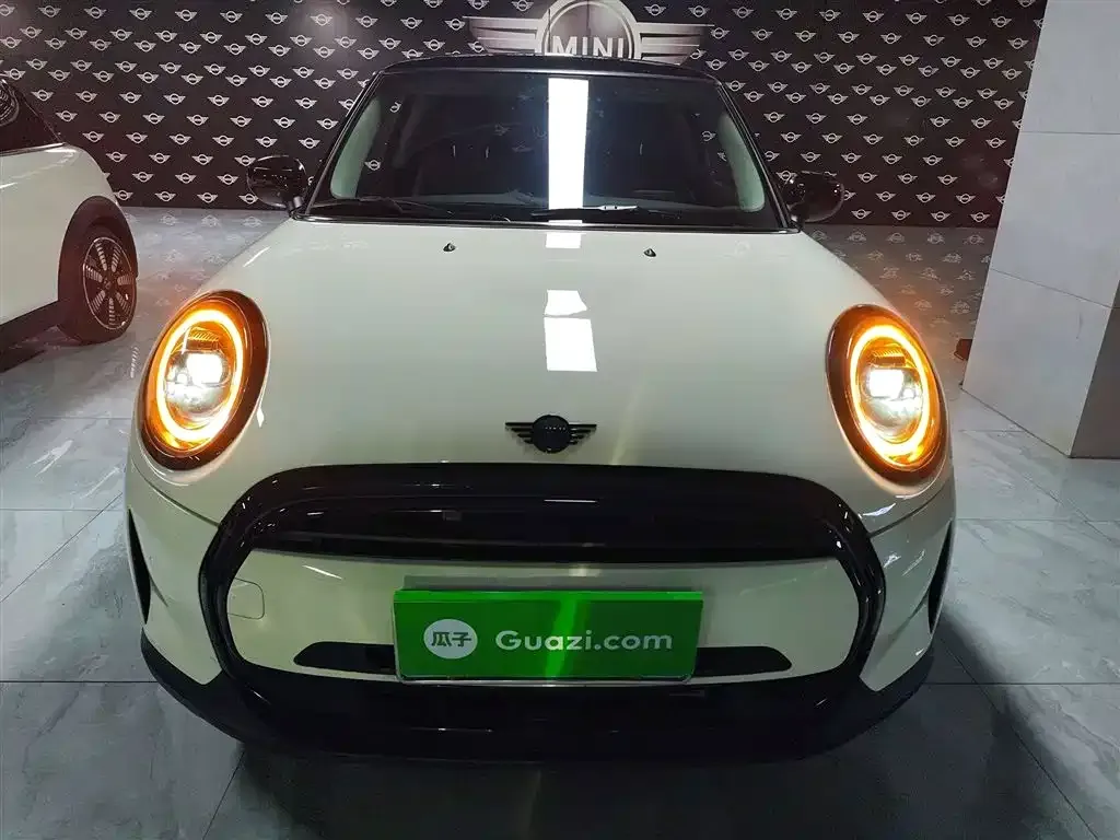 MINI Cooper (3-door) 2023 из CN, фото 3