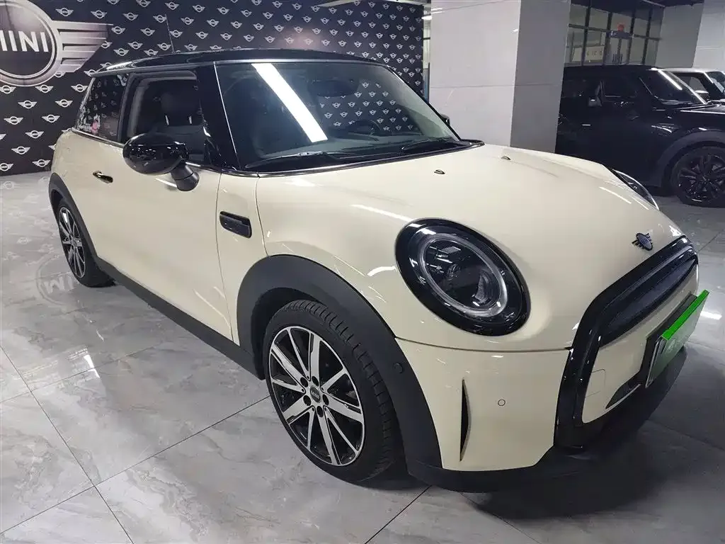 MINI Cooper (3-door) 2023 из CN, фото 4