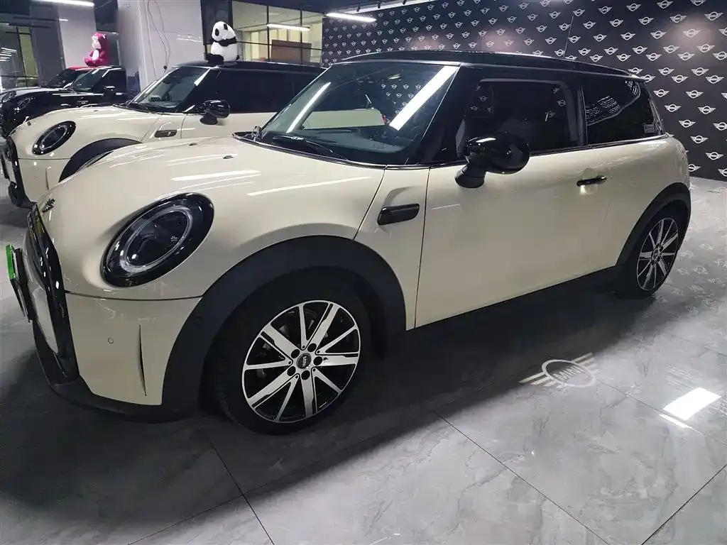 MINI Cooper (3-door) 2023 из CN, фото 5