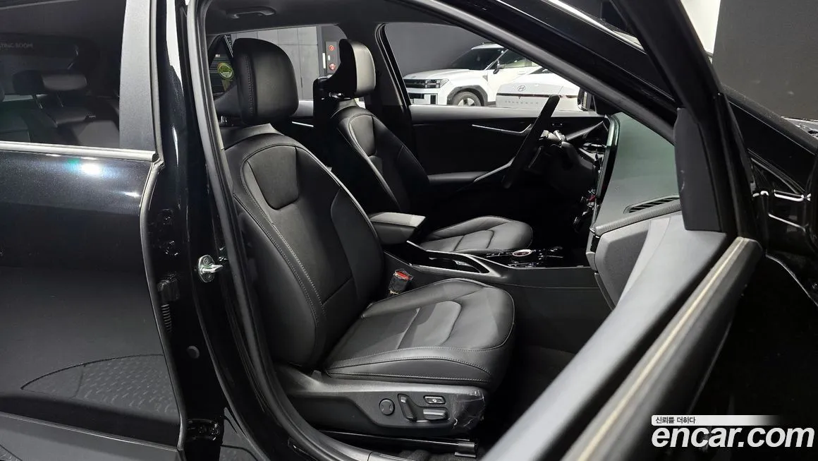 Kia Niro — фото 10