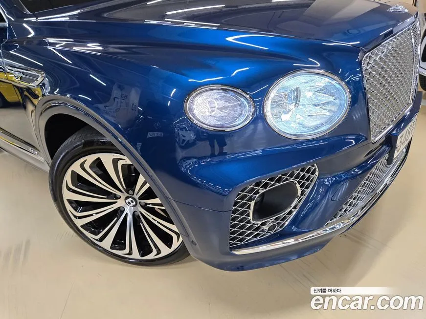 Bentley Bentayga 2023 из KR, фото 3