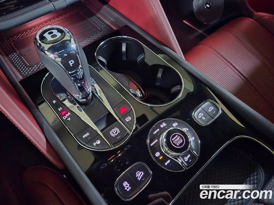 Bentley Bentayga 2023 из KR, фото 4