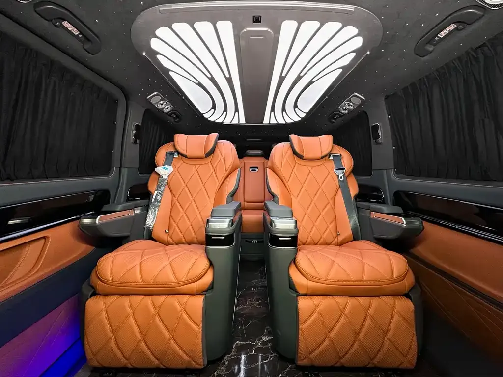 Mercedes-Benz Vito 2025 из CN, фото 6