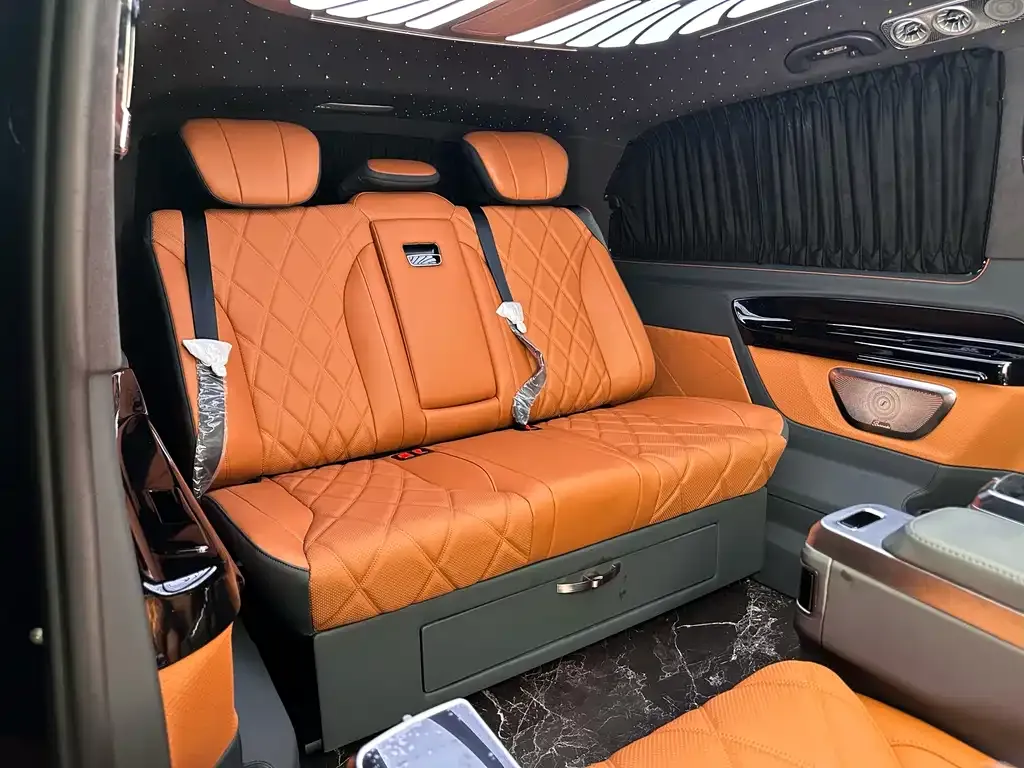 Mercedes-Benz Vito 2025 из CN, фото 8