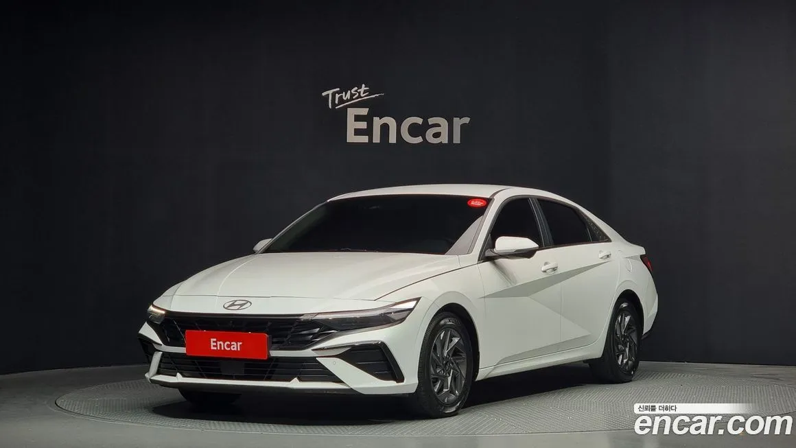 Hyundai AVANTE 2024 из KR, фото 1
