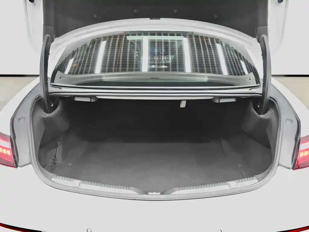 Mercedes-Benz E-Class (Import) 2022 из CN, фото 9