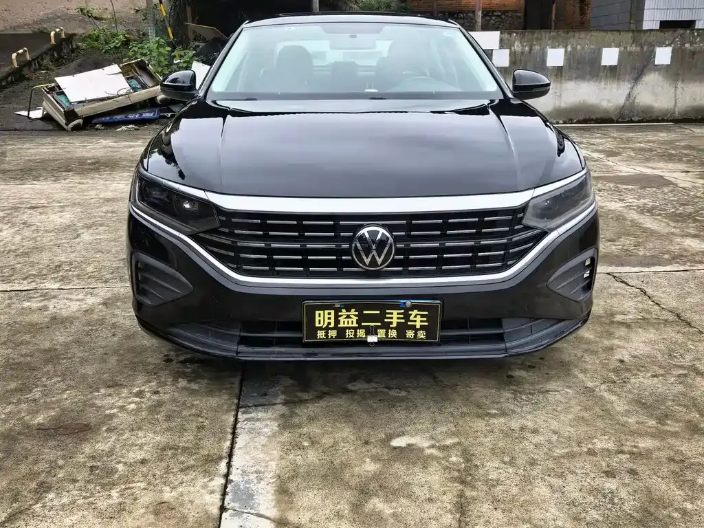 Volkswagen Passat 2023 из CN, фото 2