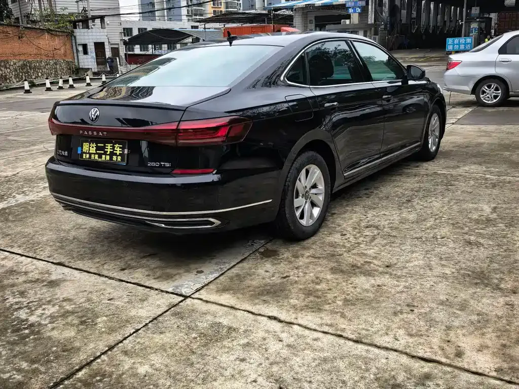 Volkswagen Passat 2023 из CN, фото 6