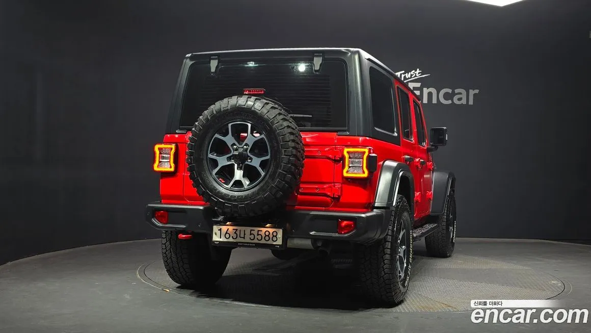Jeep Wrangler — фото 4