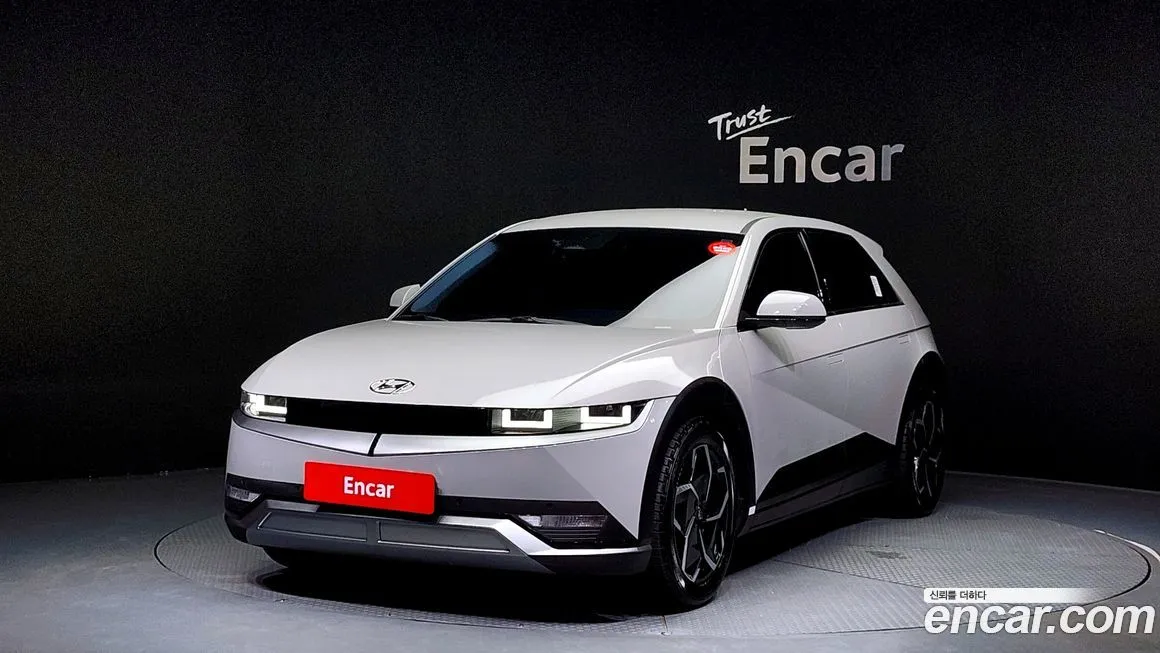 Hyundai Ioniq5 — фото 1