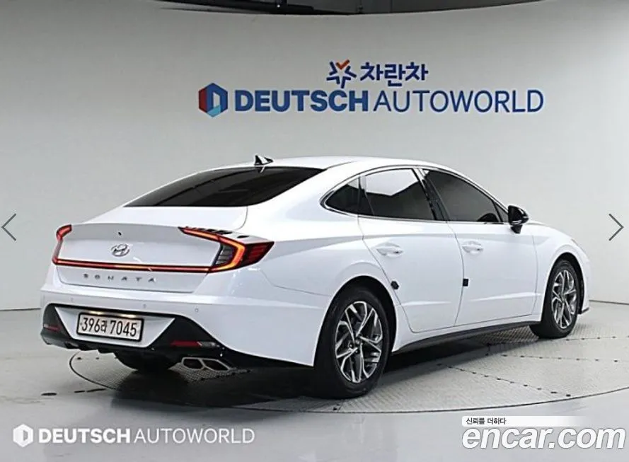 Hyundai Sonata 2022 из KR, фото 3