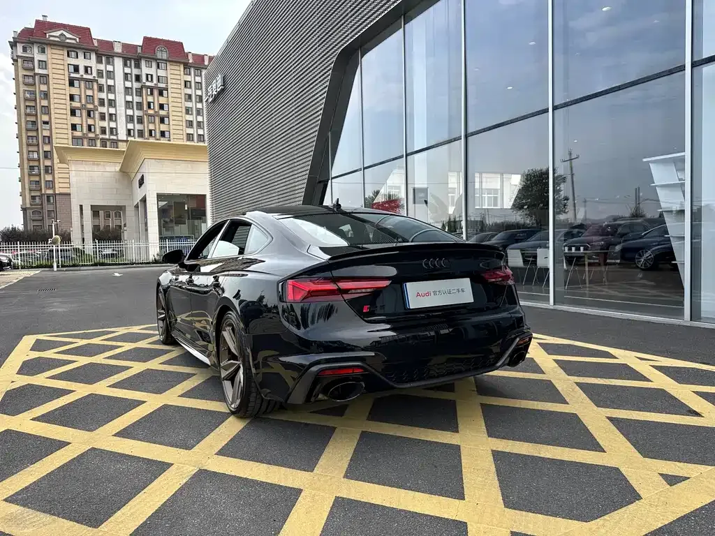 Audi RS 5 2024 из CN, фото 5