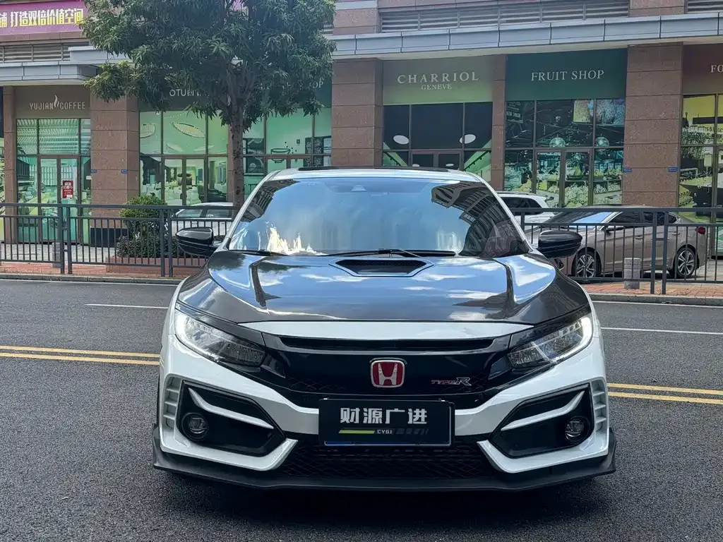 Honda Civic 2022 из CN, фото 2
